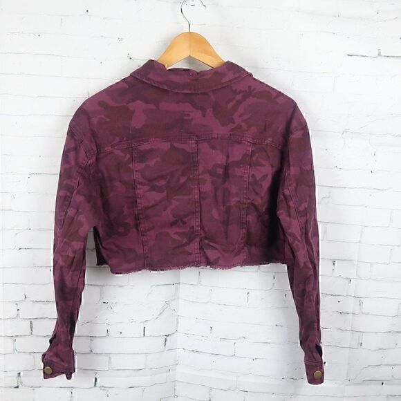 WILD FABLE PURPLE CAMO LONG SLEEVE CROPPED COTTON JACKET SIZE XS - Picture 6 of 6